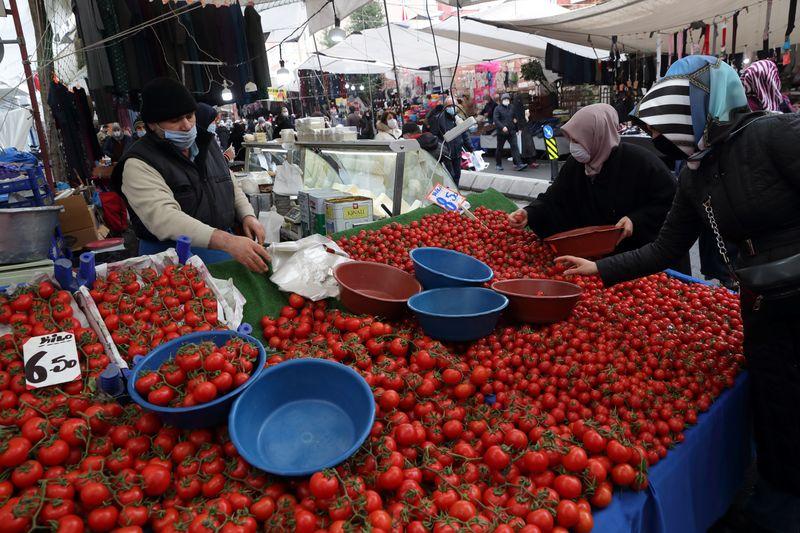 Turkey inflation above 16% in test for new cenbank chief