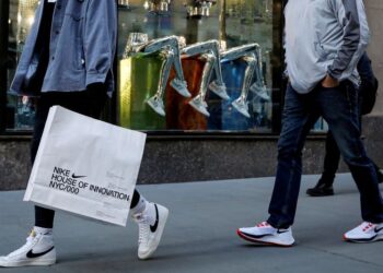 Executives at small U.S. banks offer a jolt of optimism