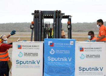 Venezuelan students demand vaccination plan amid spike in COVID-19 cases