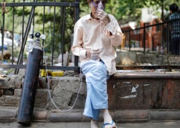 India’s posts world record daily COVID cases for second straight day