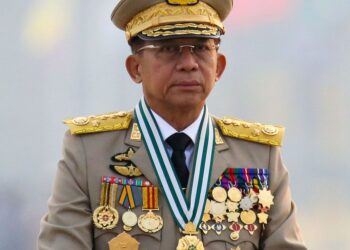 Myanmar junta leader arrives in Jakarta for ASEAN crisis summit