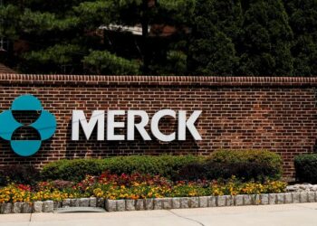 Merck taps five Indian drugmakers to expand COVID-19 drug production