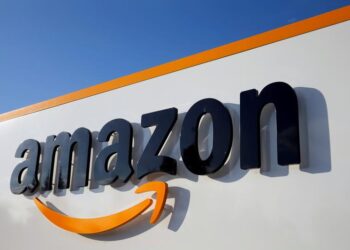 Amazon seeks renewable power for Japan data centres