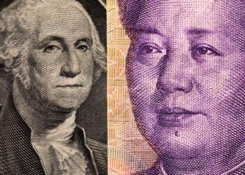 Dollar advances as Fed minutes open door to future taper talks