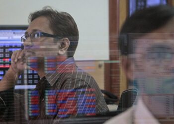 Indian shares pressured by metal sell-off