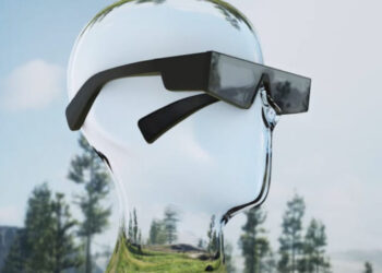 Daily Crunch: Snap spends more than $500M to acquire AR display startup WaveOptics