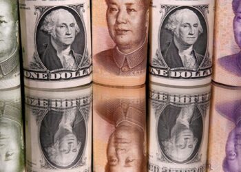 China’s banks are bursting with dollars, and that’s a worry