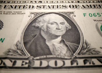 Dollar teeters as inflation test looms