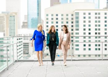 The Artemis Fund focuses on women founders in underserved communities