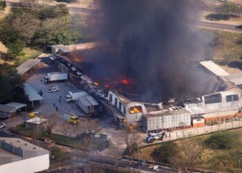 South Africa riots will push economy into 3% contraction in Q3 -JPMorgan