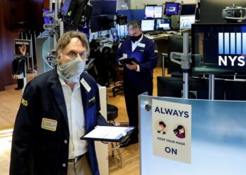 Wall Street Week Ahead: Investors stick to stocks, but gear up for bumpier ride