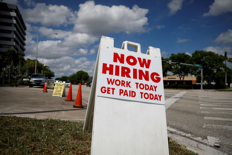 U.S. job growth seen strong as technical factors provide a boost