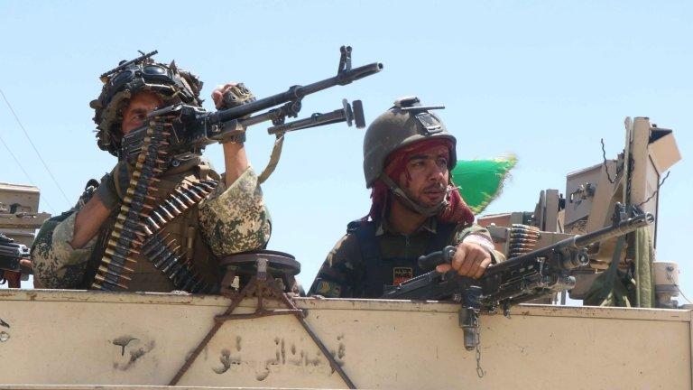 Afghanistan war: Sheberghan falls to Taliban, militants say