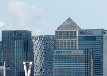 Top earning bankers moved to EU from Britain ahead of Brexit-report