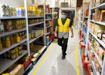 Glovo bags two grocery picking and delivery startups