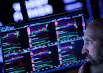 Analysis-Debt ceiling worries start to rattle Wall Street