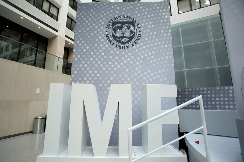 IMF steering committee urges central banks to closely monitor inflation