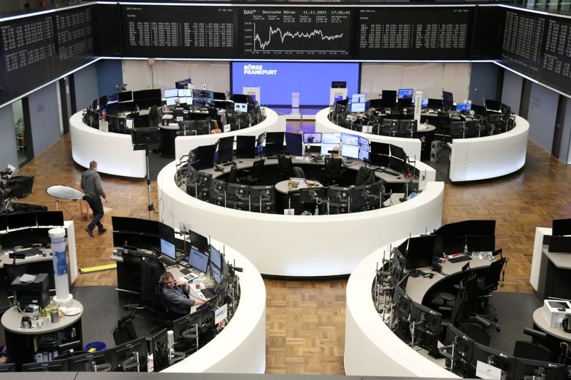 European shares end sixth straight week of gains at record high