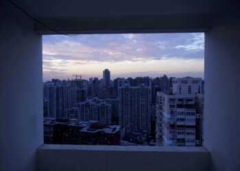 China walks a tightrope on property clampdown