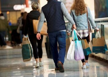 U.S. consumer credit demand back to pre-pandemic levels