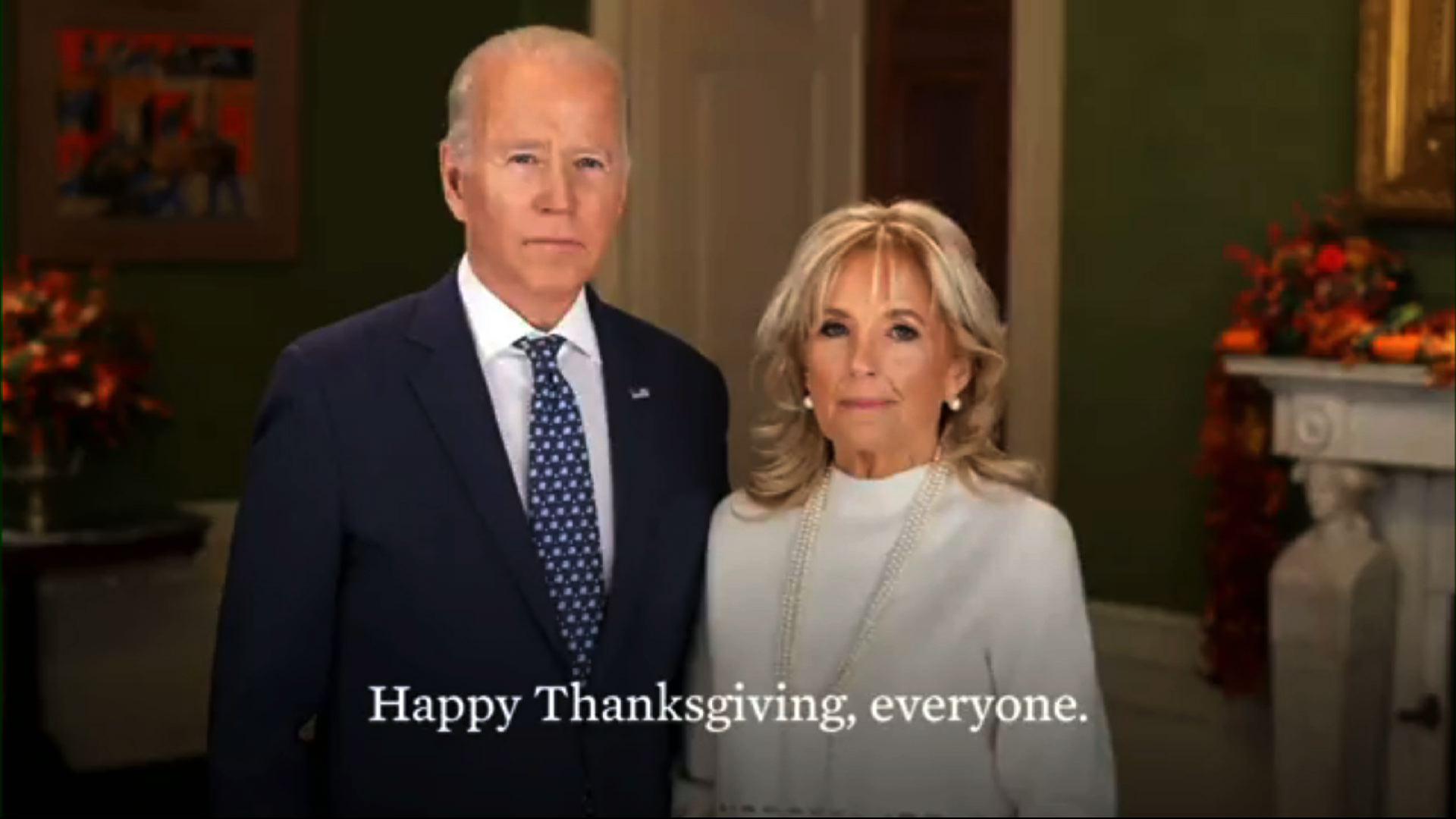 Bidens offer Thanksgiving greeting