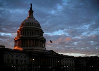 U.S. House passes bill to prevent looming U.S. gov’t shutdown, sends to Senate