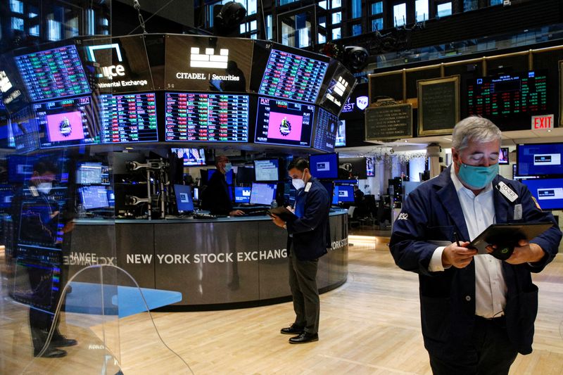 Investors shelter in U.S. regional banks as Fed hikes loom