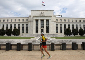 Fed Signals March Hike in Play as Battle to Stem Inflation Intensifies