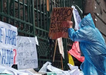 Bolivian women march against gender-based violence and demand justice