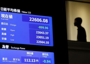 Asian stock valuations dip to a 21-month low