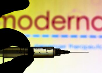 Moderna Stock Crash: Losses Top $140 Billion As Insiders Sell Millions Of Dollars In Shares