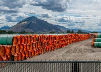Canada govt to stop funding Trans Mountain oil line project as costs soar 70%