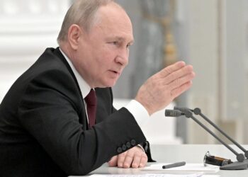 Ruble Plunges To 80 Against The Dollar As Putin Recognizes Breakaway Republics