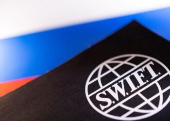 Central banks seen enhancing liquidity after SWIFT ban