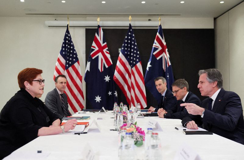 Analysis-Easy Russia sanctions exhausted, U.S. and allies face economic bite