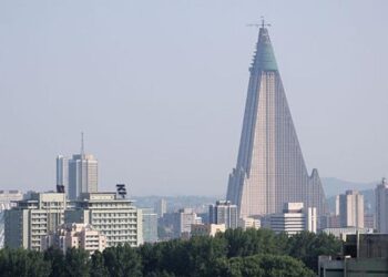 Why only the poorest North Koreans live in the country’s high-rise penthouses