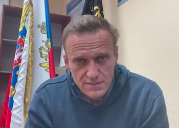 Jailed Putin critic Alexei Navalny says Russian troops killed a Ukrainian man because he shared his last name