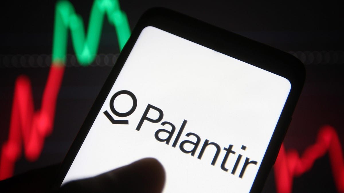 Palantir Stock Collapses After Disappointing Earnings—CEO Warns Threat Of Nuclear War ‘Significantly’ Underestimated