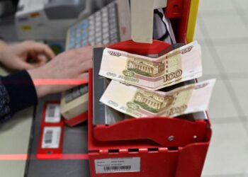 Russian weekly inflation eases further after sharp spike