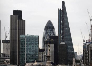 Economists sound the alarm over UK’s post-Brexit finance plans