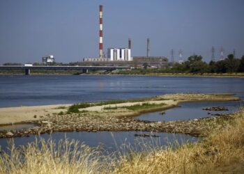 Poland’s PGNiG seeks arbitration over Gazprom gas overpayments