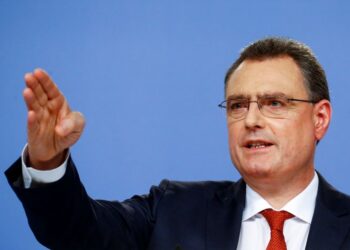 Swiss National Bank chairman says global monetary policy moving into tightening phase