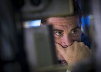 US Inflation Nearer 1980 Peak Than Thought, Summers Group Says