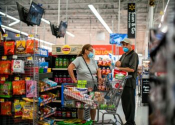 U.S. annual inflation posts largest gain in nearly 41 years as food, gasoline prices soar