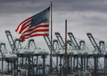 GDP Flashes Recession Warning Sign: Economy Shrank 0.9% Last Quarter As Experts Warn ‘Worse To Come’