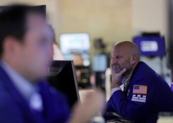 ‘Fear gauge’ futures signals U.S. stock selling crescendo