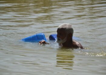 Flood-hit Pakistan should suspend debt repayments, says UN paper