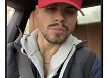 Brooklyn man identified as Capitol rioter who reportedly received phone call from White House on Jan. 6