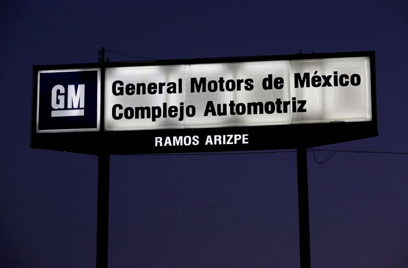 GM outsells Toyota in U.S. as industry braces for brakes on demand