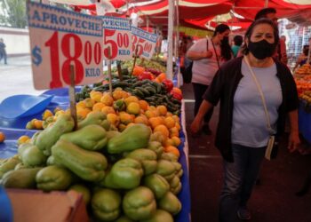 IMF warns inflation fight, geopolitical events driving up financial stability risks